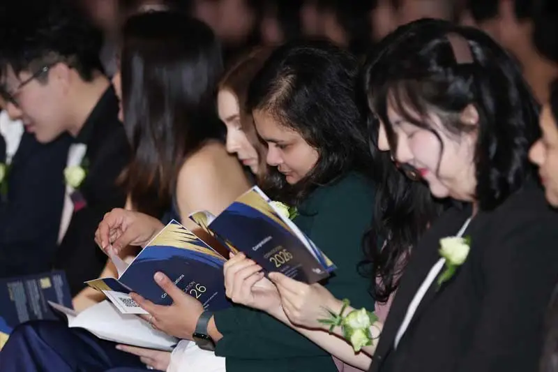 convocation26-2948